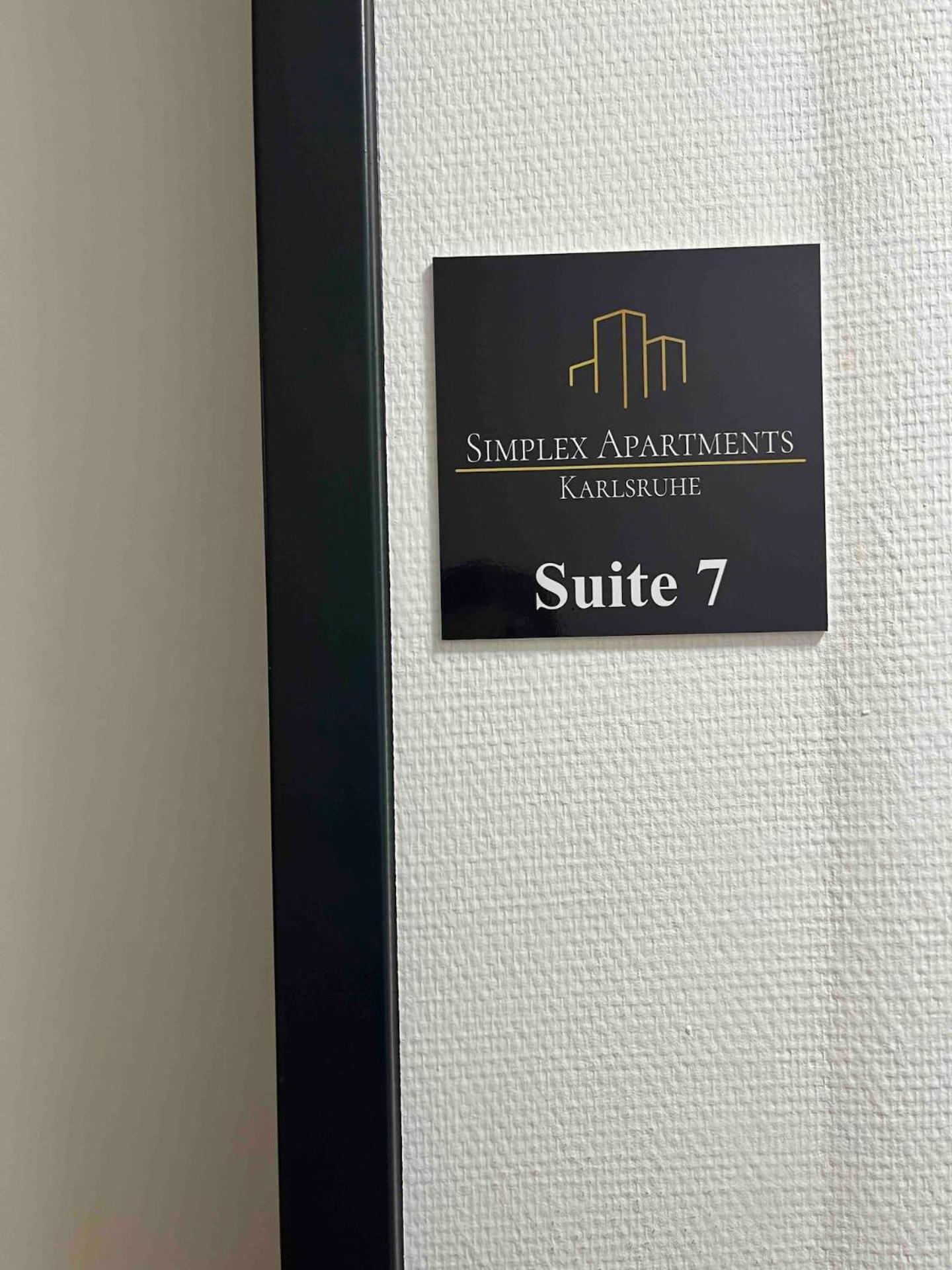 كارلسروه Simplex Apartments Am Ludwigsplatz المظهر الخارجي الصورة